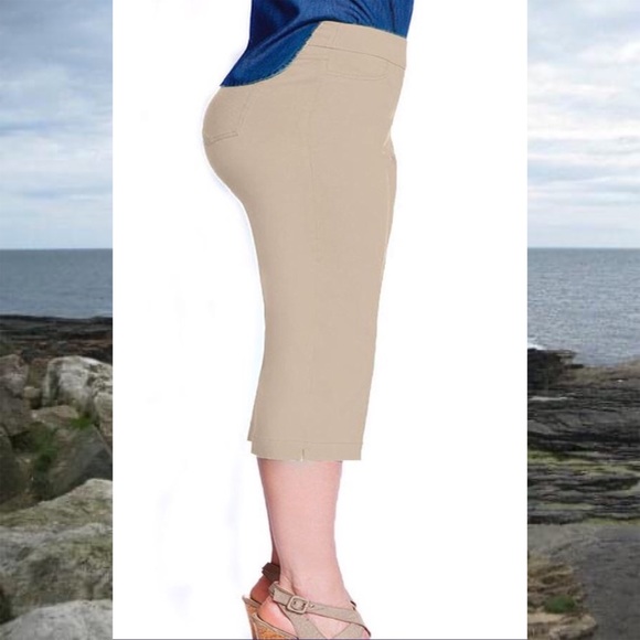Slim Sation Stone Pull-on Capri Pant - Picture 2 of 3